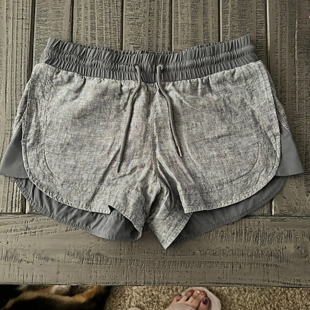 Athleta linen shorts, gray, 3” inseam; size 2